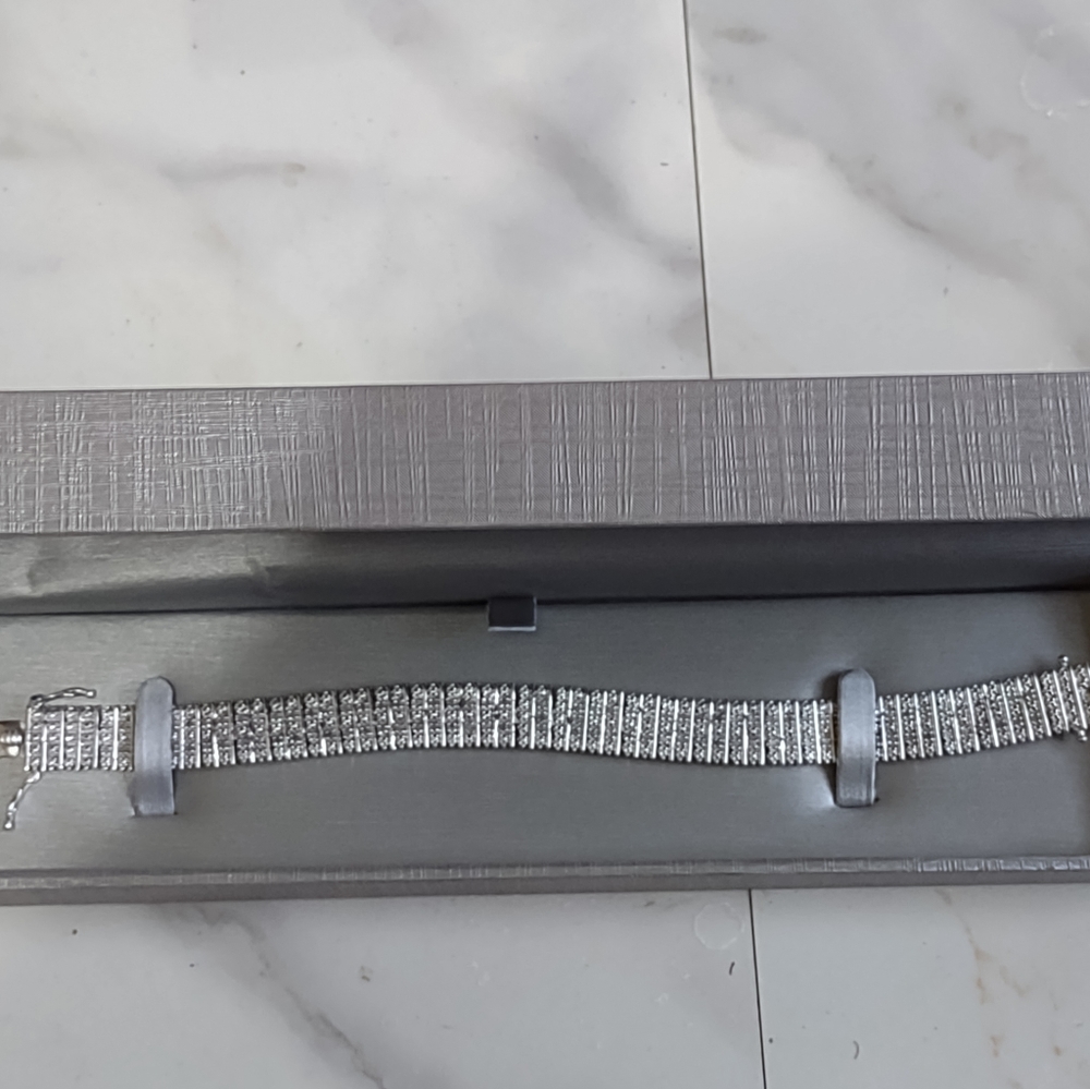 Zales 2 carat diamond bracelet